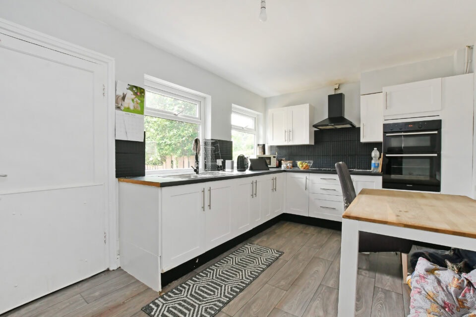 Hatfield House Lane, Sheffield, S5