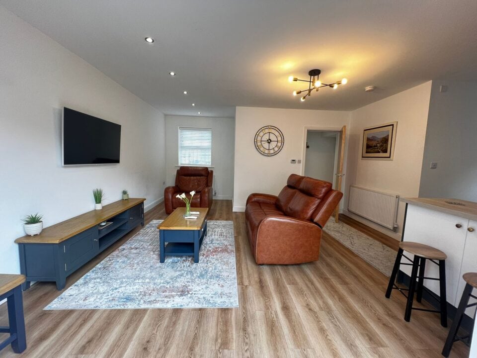 Clough Road, Sheffield, S1 4TB