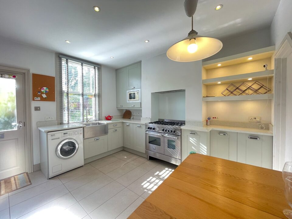 Heavygate Road, Sheffield, S10