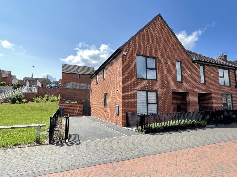 Stonecliffe Road, Sheffield, S2